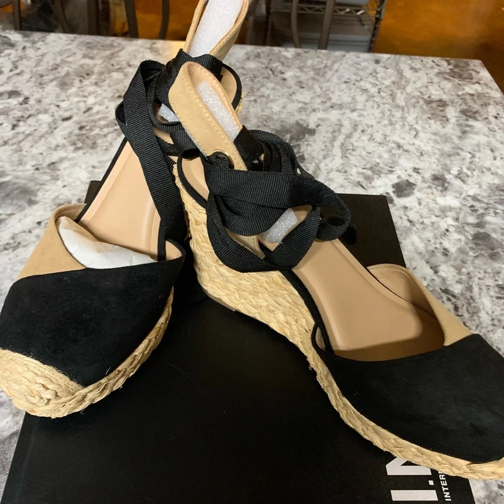 INC International Concepts Black Footwear - Picture 3 of 6